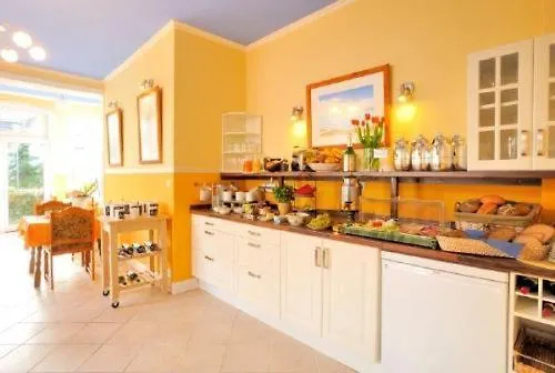 Semesteranläggning (resort) Moewenstein 3*